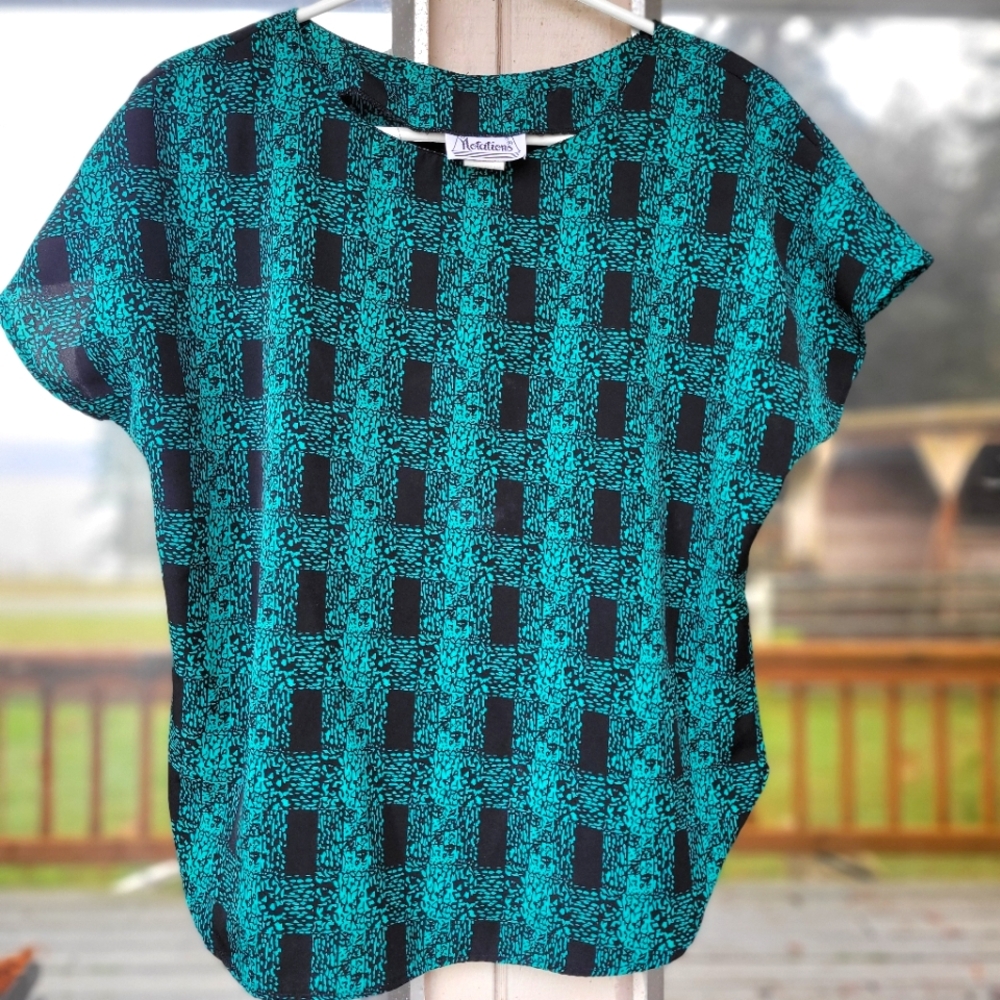 Notations Vintage Top